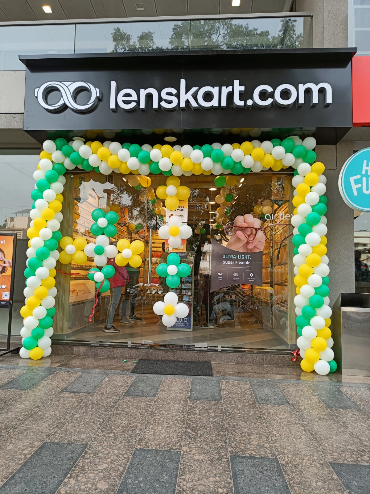 Lenskart Ambawadi