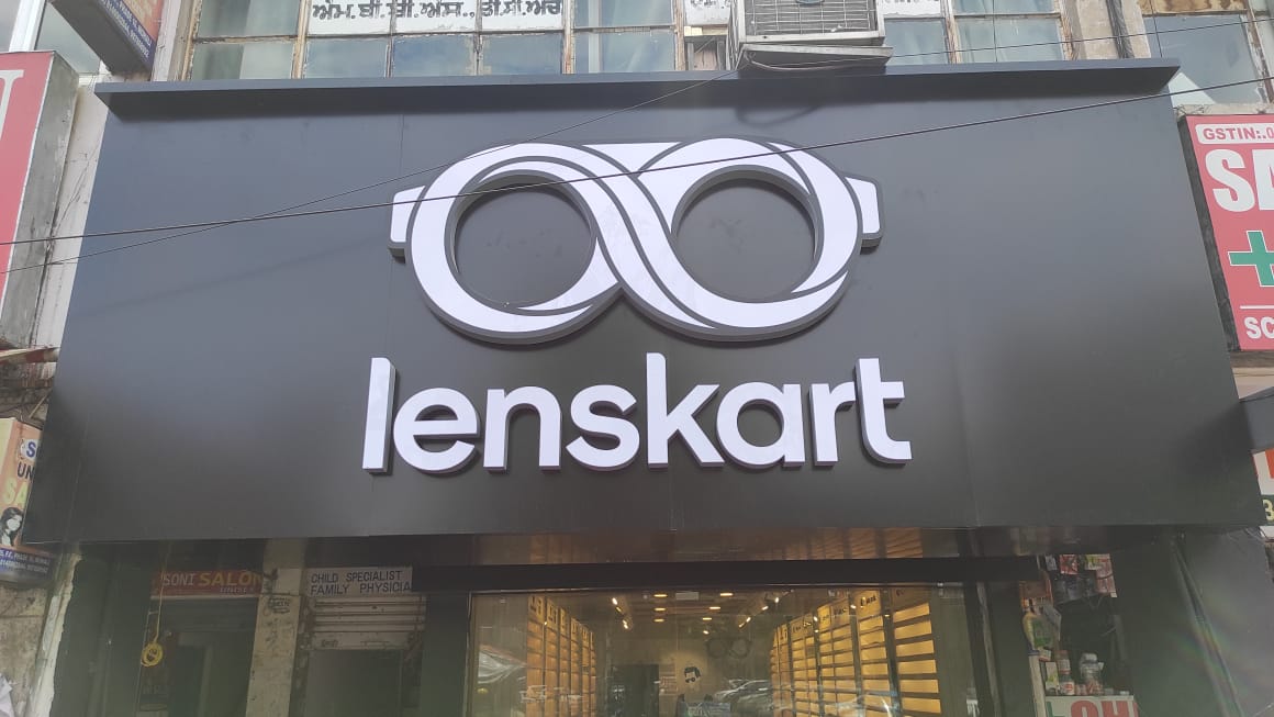 Lenskart Phase 10 Sector 64