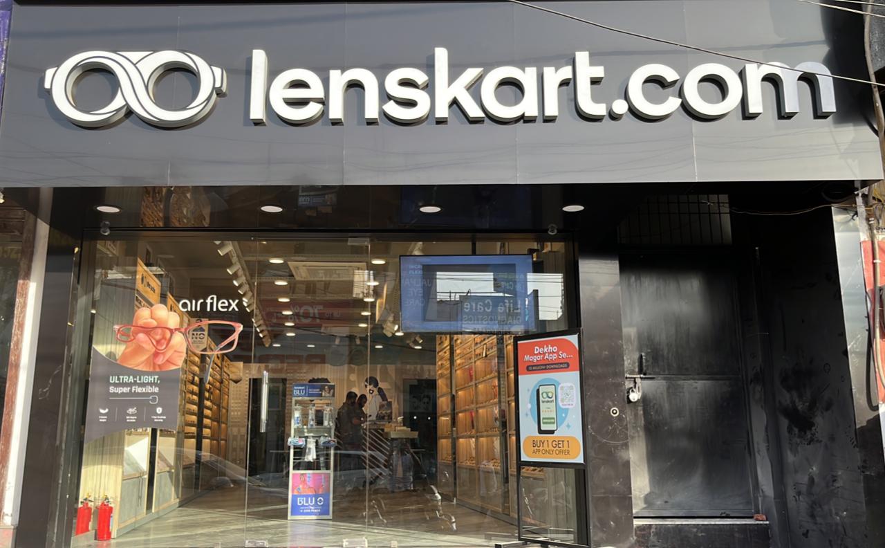 Lenskart Nangloi Jat