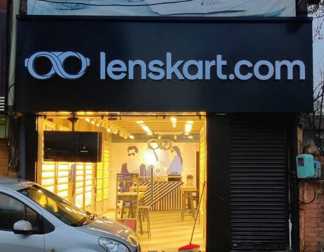 Lenskart National Road