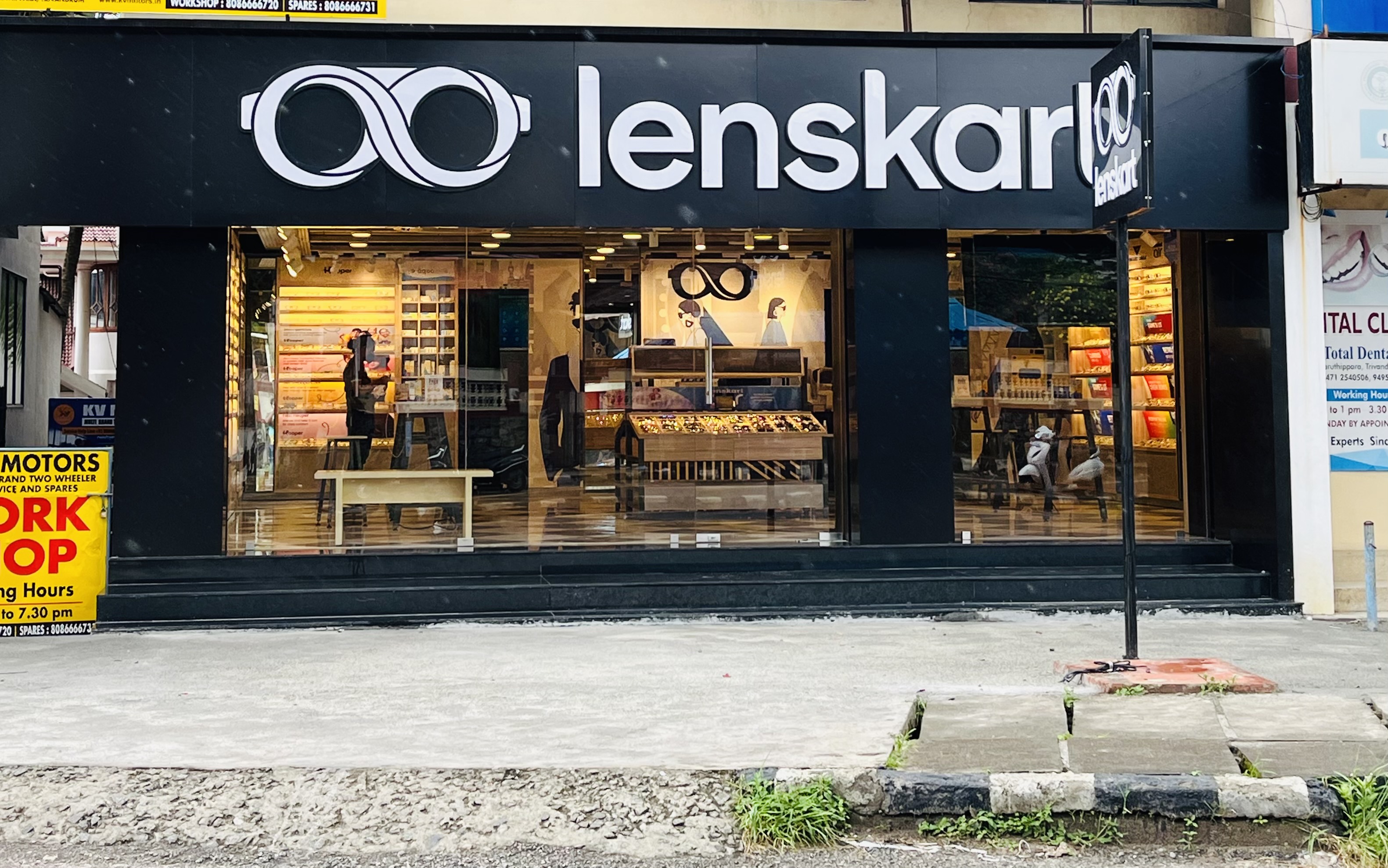 Lenskart Paruthipara