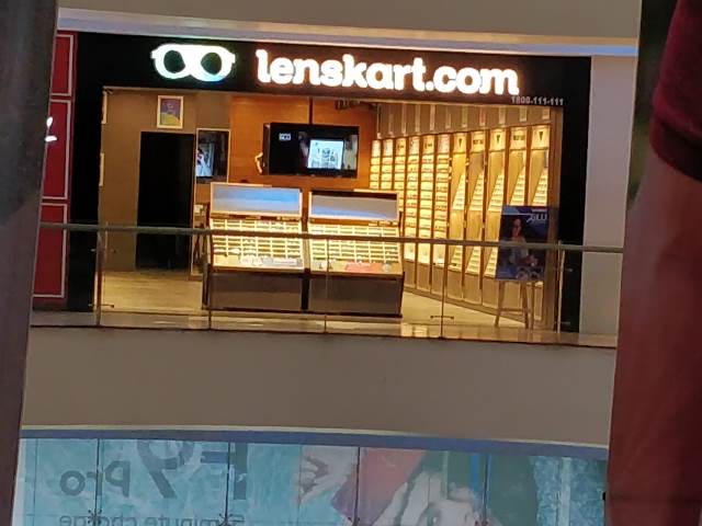 Lenskart Flagship Store DB Mall Maharana Pratap Nagar