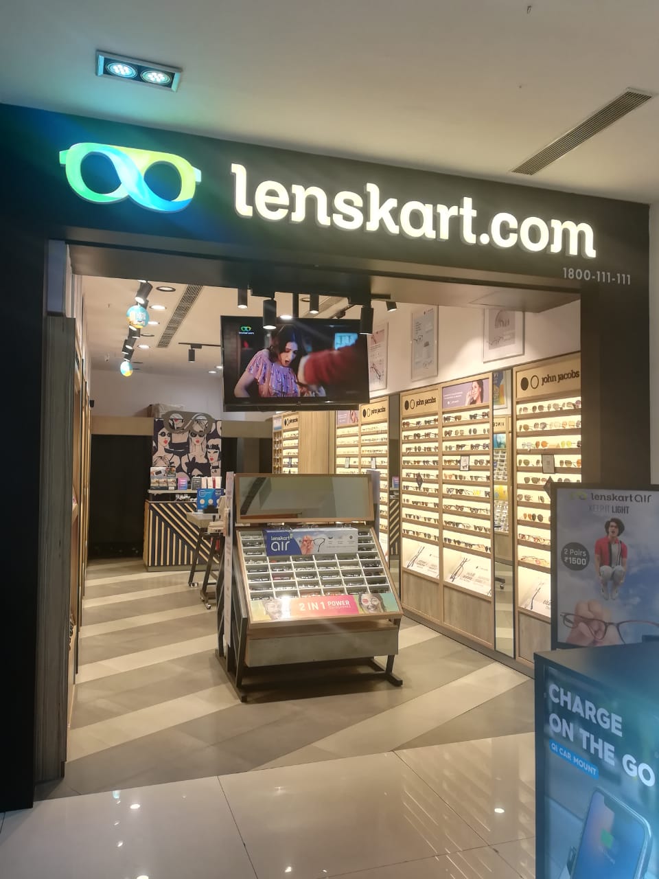 World Trade Park Mall Lenskart World Trade Park Mall