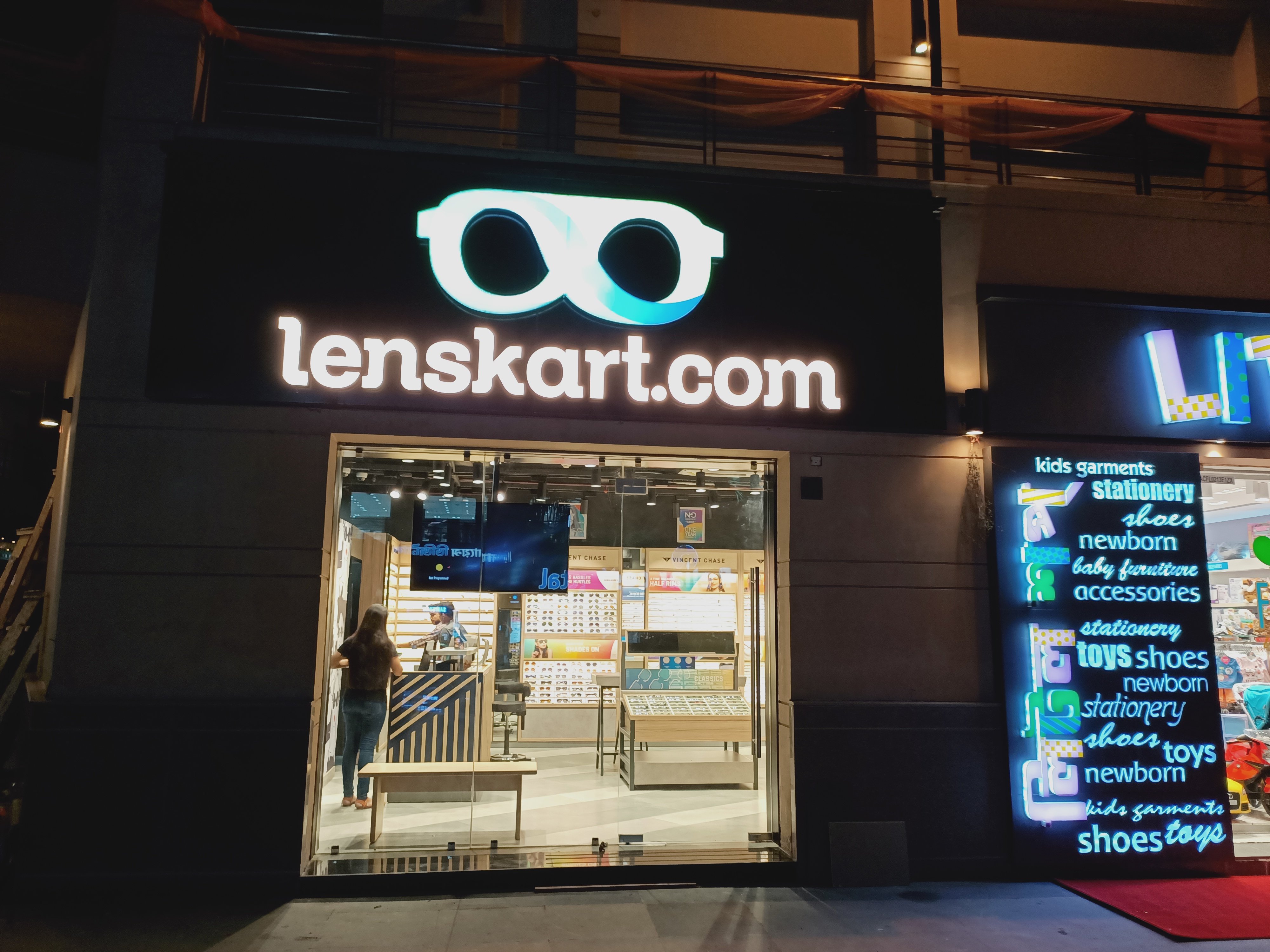 Lenskart Downtown Mall