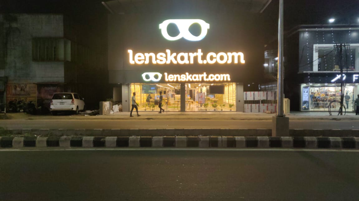 MG Road Metro Lenskart MG Road Metro