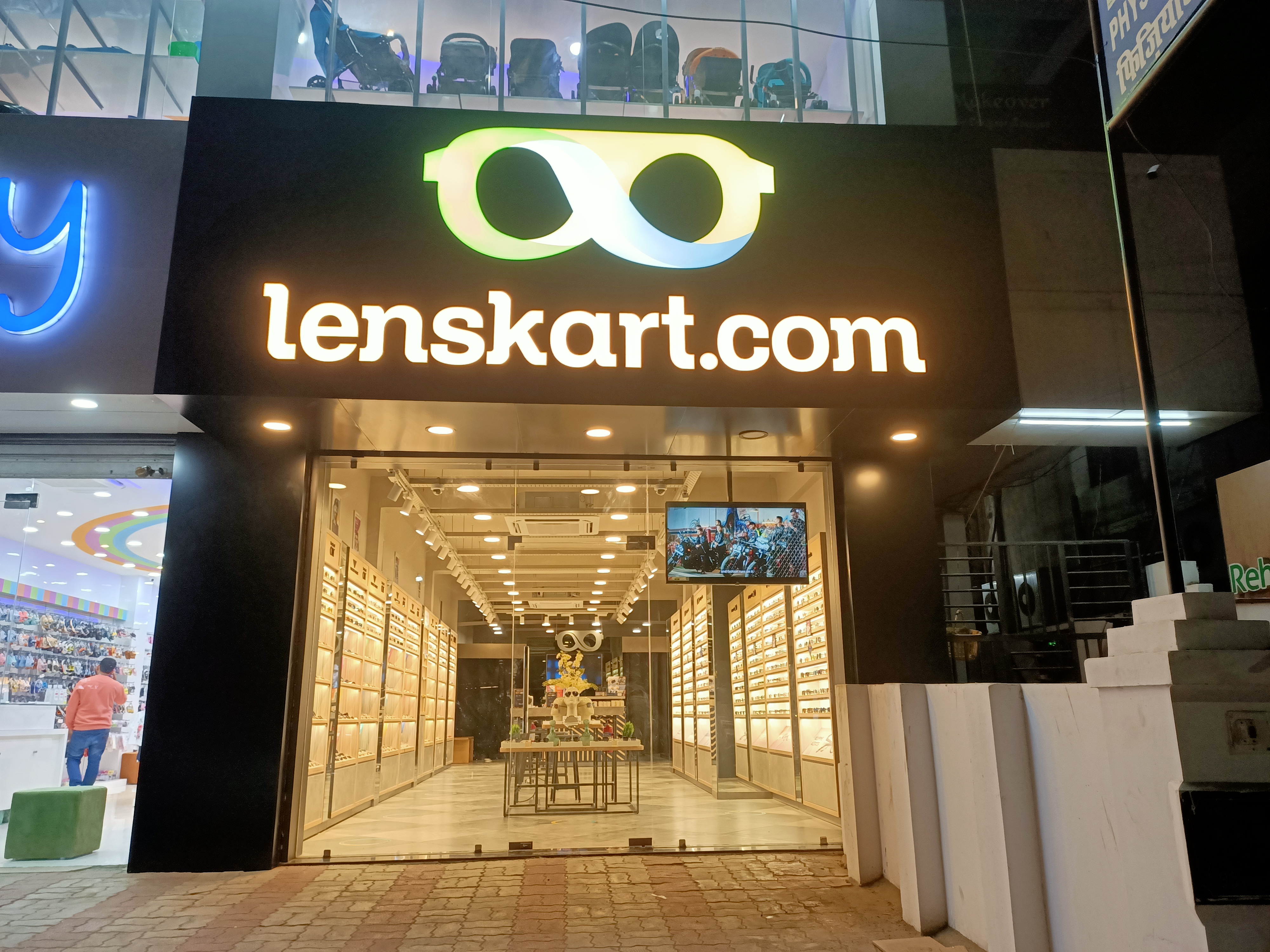 Lenskart Gomti Nagar