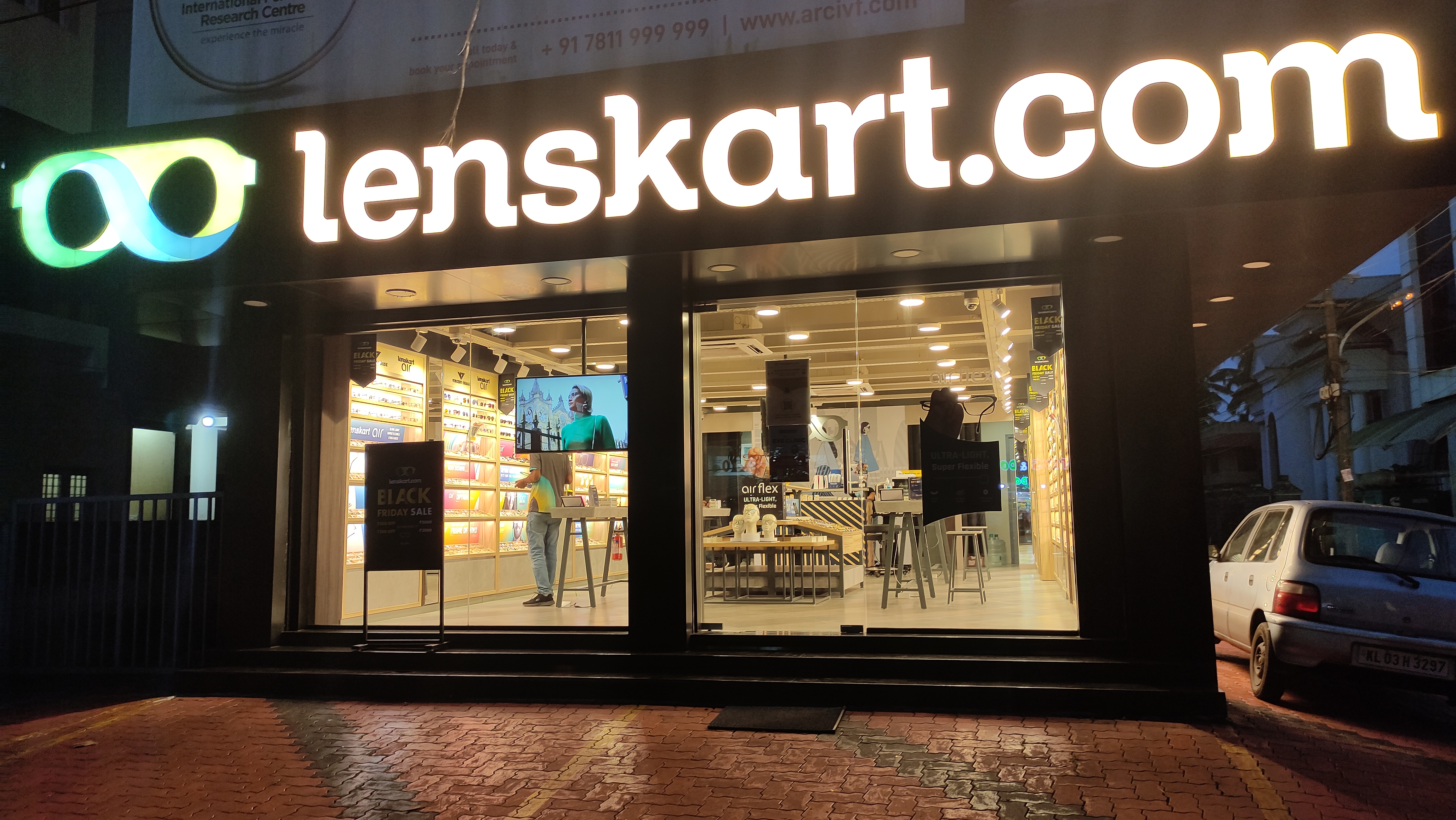 Lenskart Palarivattom