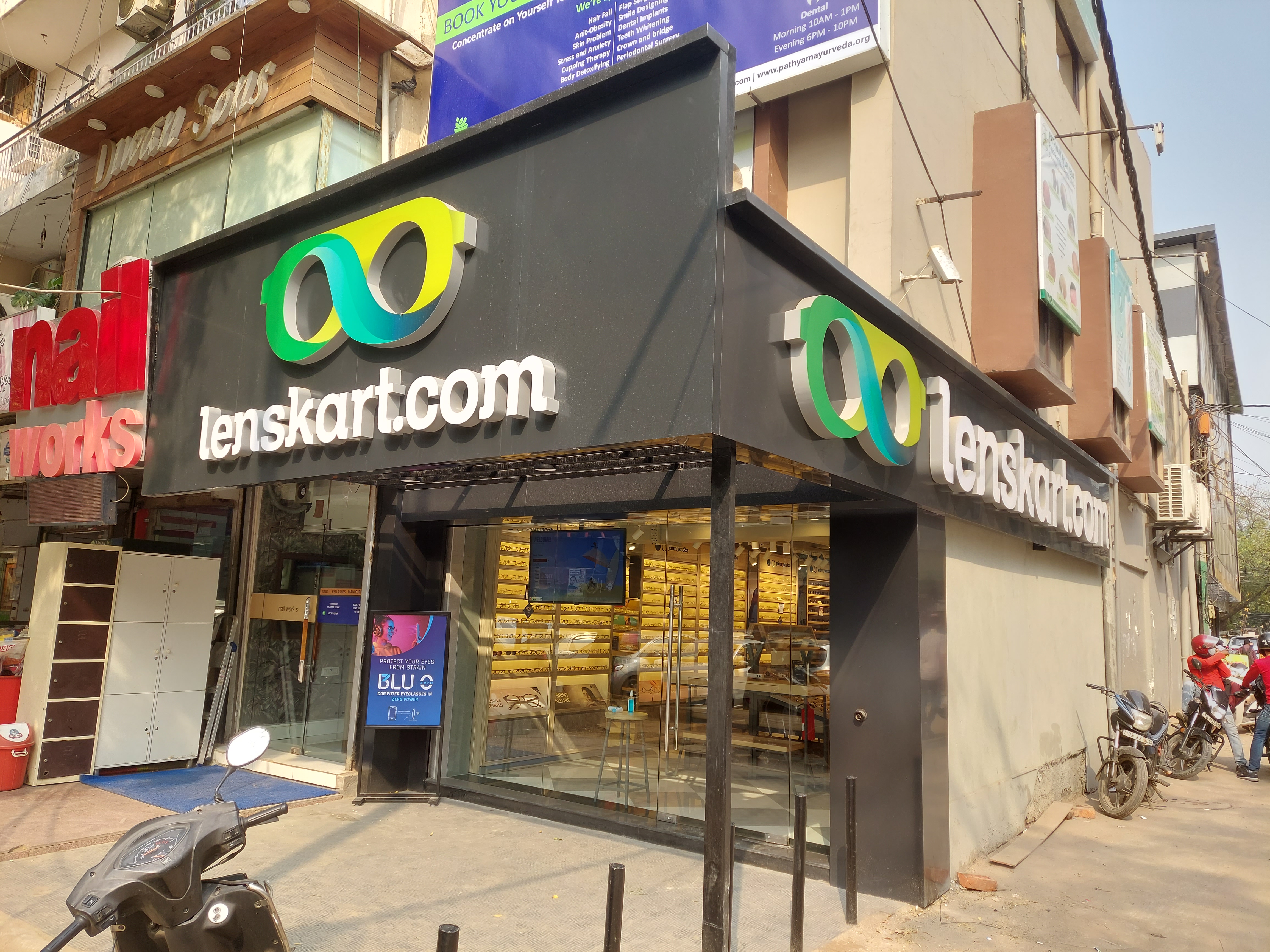 Lenskart Amar Colony