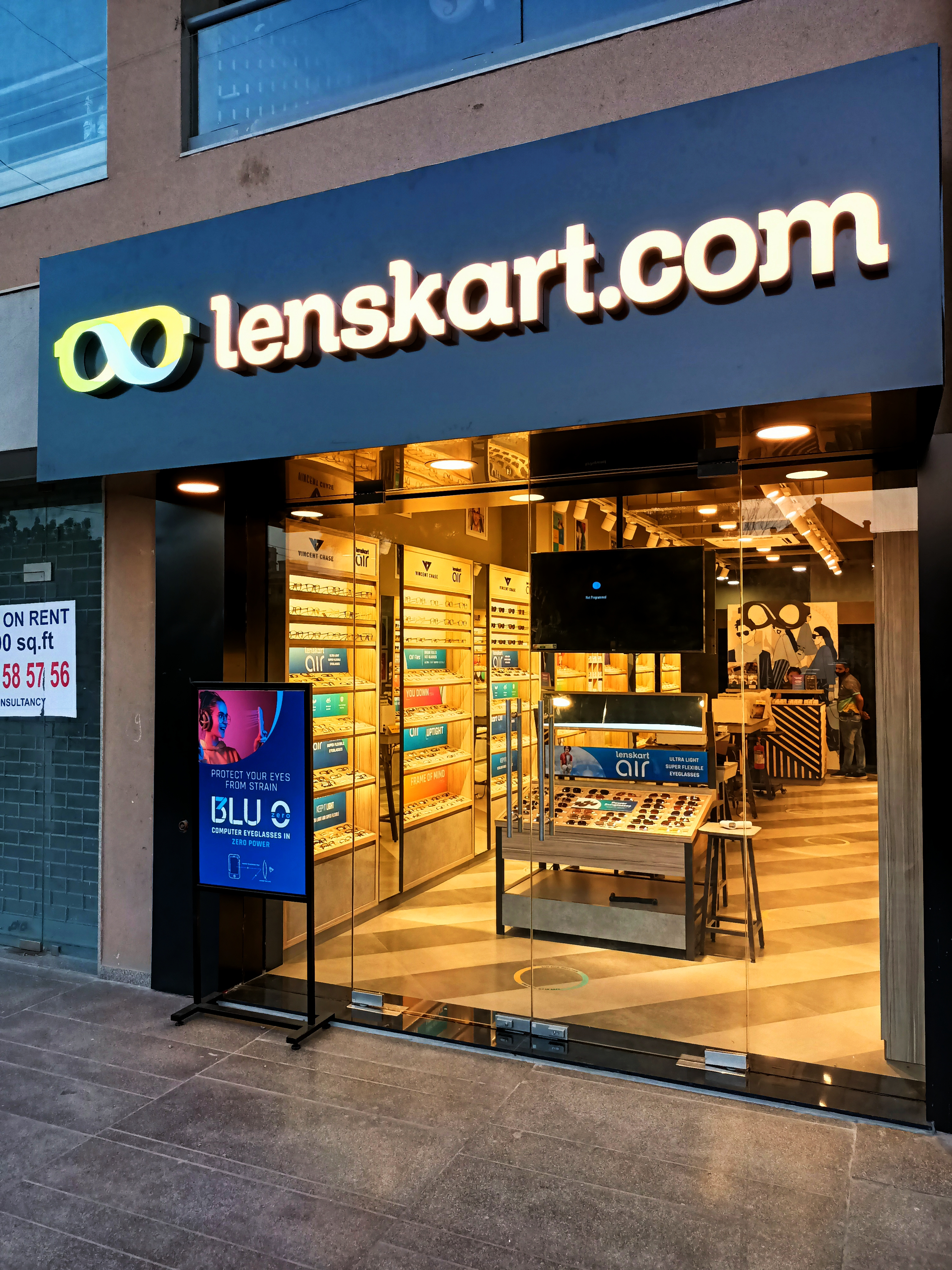 Lenskart Maple Tree Ahmedabad