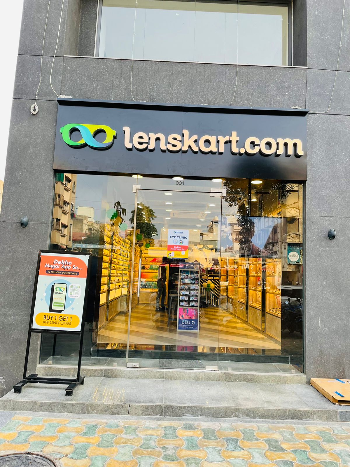 Lenskart Maninagar
