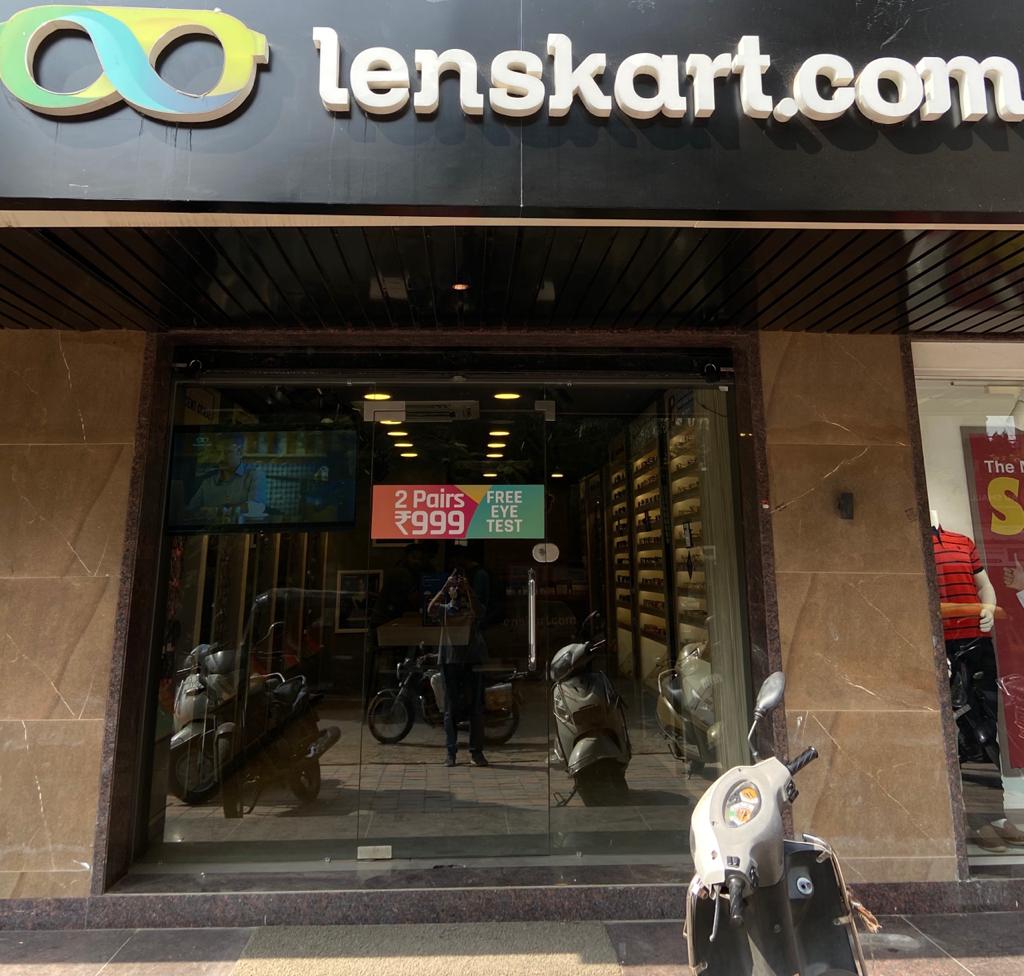 Lenskart Station Road