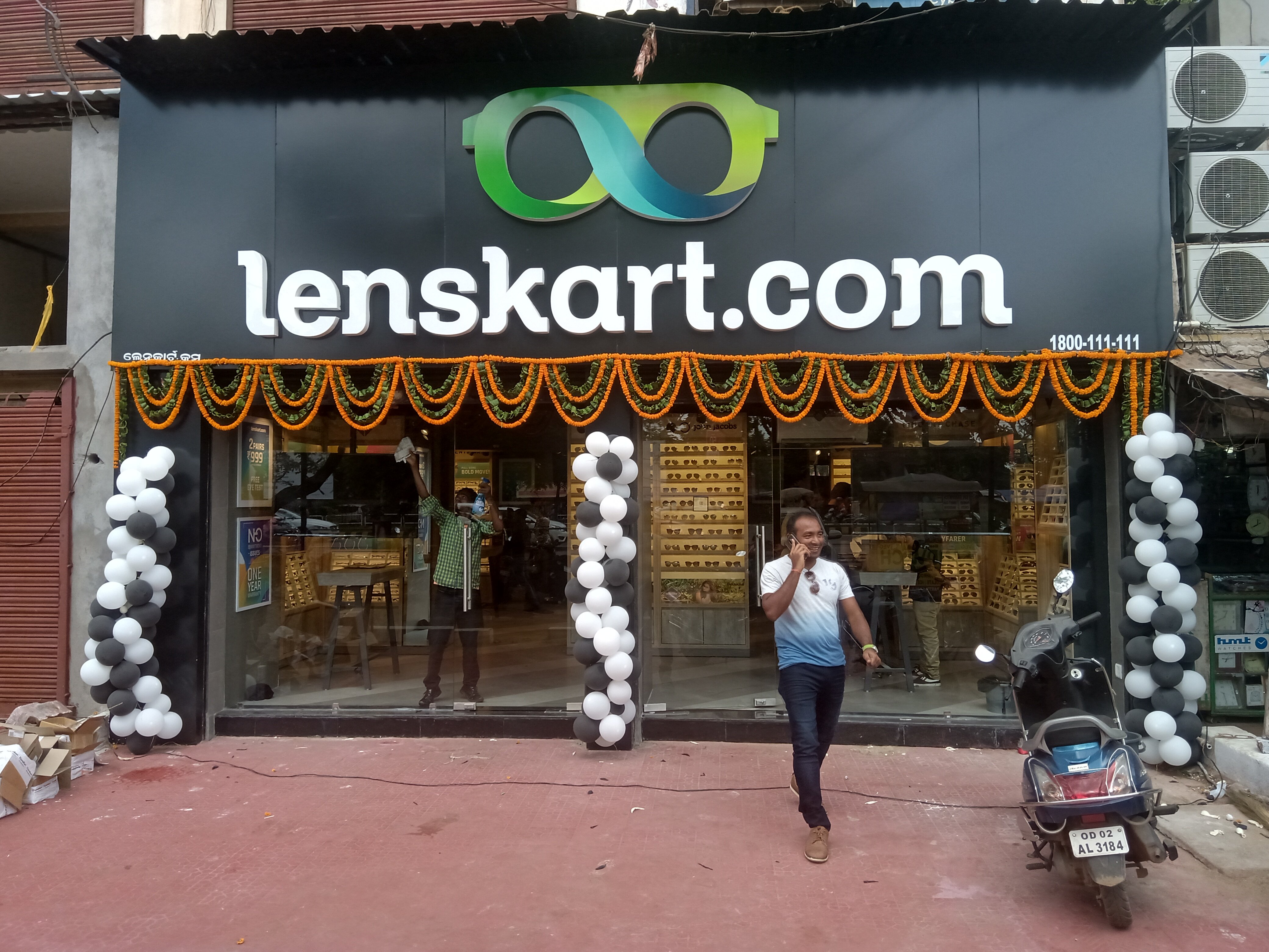 Janpath Lenskart Janpath