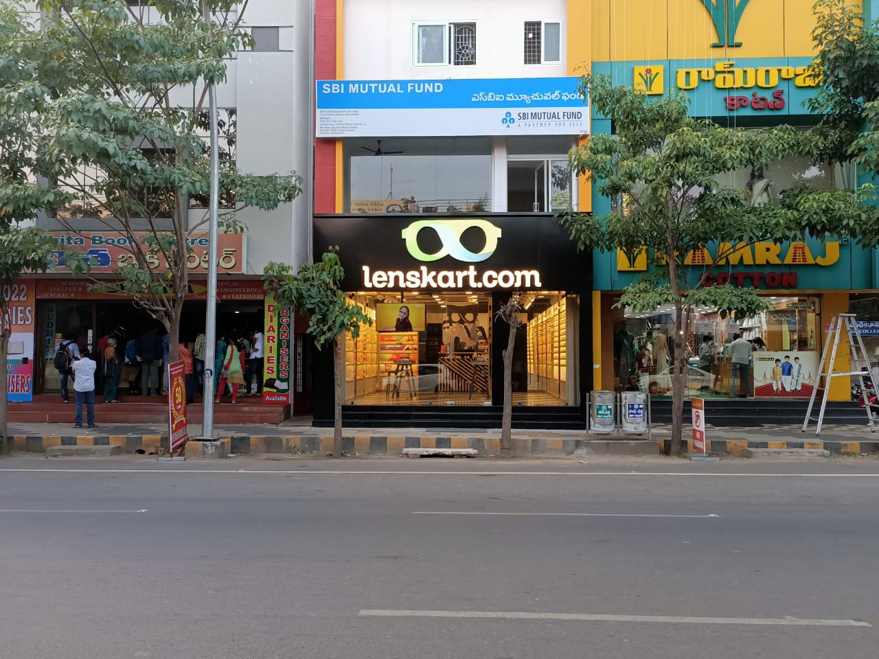 Lenskart Kakinada